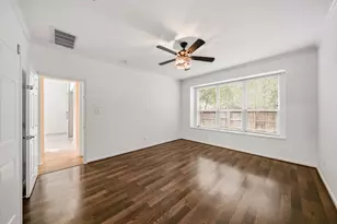 8903 Silent Willow Ln, Sugar Land, TX 77479 - Photo 22