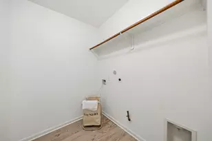 8903 Silent Willow Ln, Sugar Land, TX 77479 - Photo 28