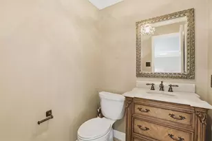 4410 Wickford Cir, Sugar Land, TX 77479 - Photo 8