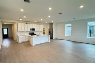 13220 Harbor Pt Dr, Texas City, TX 77568 - Photo 4