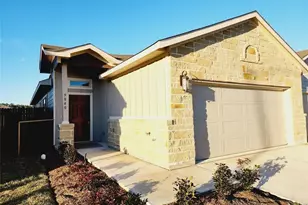 9840 Grosbeak Ln, Magnolia, TX 77354 - Photo 2