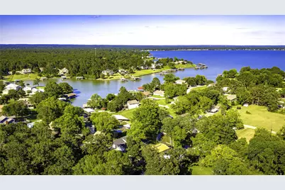 148 Sandpiper Dr, Livingston, TX 77351 - Photo 2
