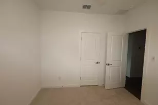 7914 Jasper Mdws Wy, Angleton, TX 77515 - Photo 8