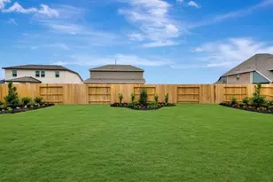 7914 Jasper Mdws Wy, Angleton, TX 77515 - Photo 32