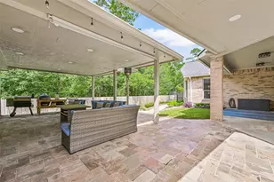 503 Shadywood Dr, Friendswood, TX 77546 - Photo 38