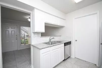 2277 S Kirkwood Road #1105, Houston, TX 77077 - Photo 6
