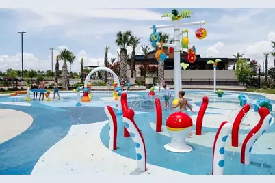 13320 Harbor Point Drive, Texas City, TX 77568 - Photo 32