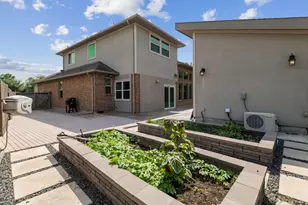 6510 Brady Springs Ct, Sugar Land, TX 77479 - Photo 38