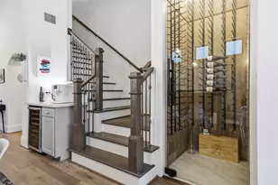 1908 W 25th St, Houston, TX 77008 - Photo 24