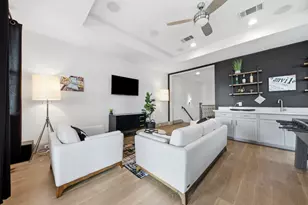 1908 W 25th St, Houston, TX 77008 - Photo 28