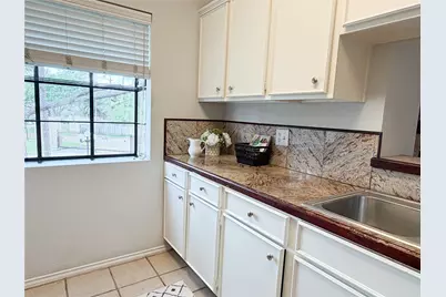 2023 Gentryside Drive #506, Houston, TX 77077 - Photo 8