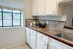 2023 Gentryside Dr, Houston, TX 77077 - Photo 8