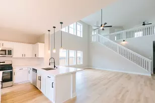 10922 Woodwind Shadows Dr, Cypress, TX 77433 - Photo 2