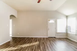 21554 Kings Bend Dr, Kingwood, TX 77339 - Photo 6