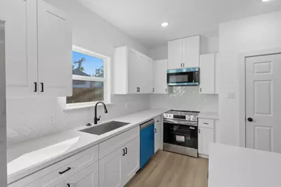 903 Marjorie Street #B, Houston, TX 77088 - Photo 8