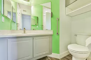 7312 Seawall Blvd, Galveston, TX 77551 - Photo 14