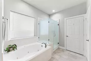 14111 Chartley Falls Dr, Houston, TX 77044 - Photo 18