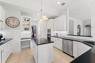 14111 Chartley Falls Dr, Houston, TX 77044 - Photo 10