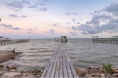 1617 Dick Bay Drive, Dickinson, TX 77539 - Photo 50