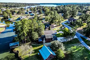 52 Hunters Creek Dr, Huntsville, TX 77340 - Photo 44