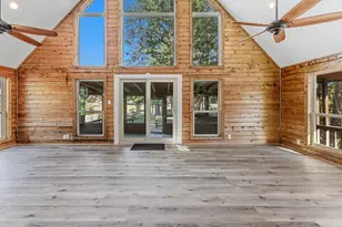 52 Hunters Creek Dr, Huntsville, TX 77340 - Photo 42