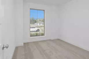 18222 Upper Brook St, Conroe, TX 77302 - Photo 8