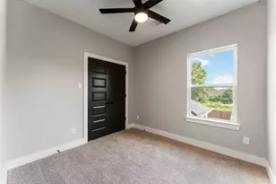 4117 Kewanee St, Houston, TX 77051 - Photo 14
