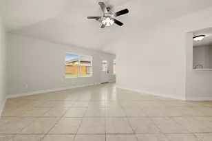 29123 Foxingham Cir, Spring, TX 77386 - Photo 12