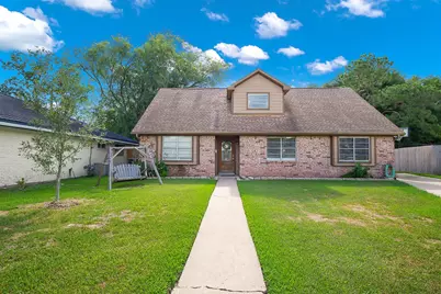 706 Yale Lane, Deer Park, TX 77536 - Photo 2