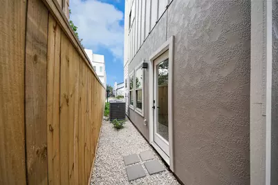 5630 Dolores Street, Houston, TX 77057 - Photo 4