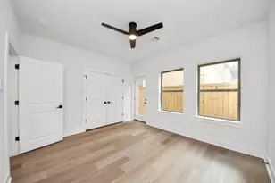 5630 Dolores St, Houston, TX 77057 - Photo 8