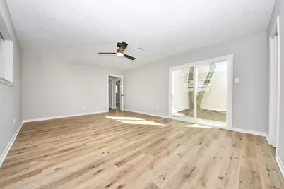 9114 Spellman Road, Houston, TX 77031 - Photo 16