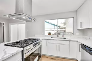 9114 Spellman Rd, Houston, TX 77031 - Photo 10