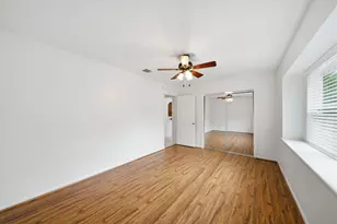 10311 Westray St, Houston, TX 77043 - Photo 30