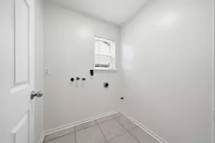 10311 Westray St, Houston, TX 77043 - Photo 16