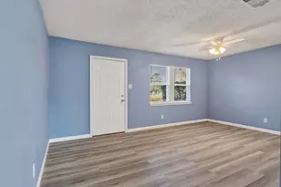 2613 Timber Dr, Dickinson, TX 77539 - Photo 12