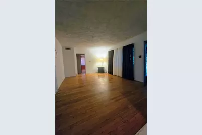 5659 Westover Street, Houston, TX 77033 - Photo 2
