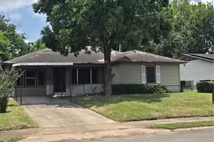 5659 Westover St, Houston, TX 77033 - Photo 2