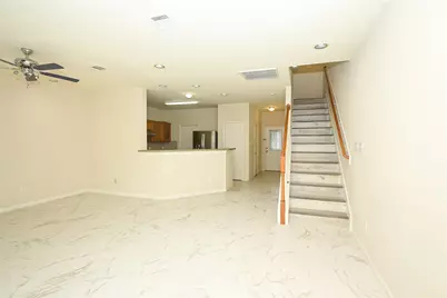 13034 Stratford Skies Lane, Houston, TX 77072 - Photo 4