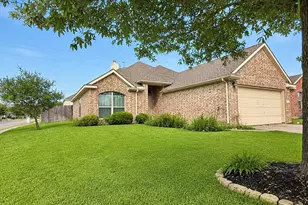 24823 Sandusky Dr, Tomball, TX 77375 - Photo 2