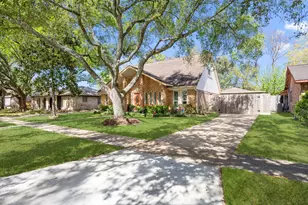 9823 Sageaspen Ln, Houston, TX 77089 - Photo 28