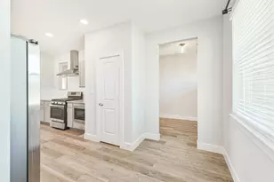 13083 Clear View Dr, Willis, TX 77318 - Photo 8