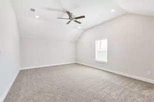 13083 Clear View Dr, Willis, TX 77318 - Photo 32