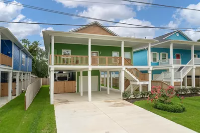 213 West, Kemah, TX 77565 - Photo 2