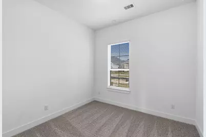 11816 South Pavillion Drive, Mont Belvieu, TX 77523 - Photo 14