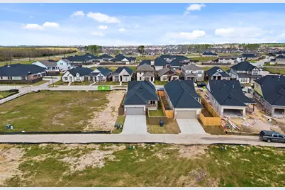 11816 South Pavillion Drive, Mont Belvieu, TX 77523 - Photo 24