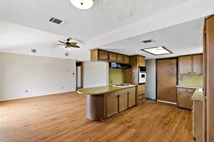 21205 Evans Ln, Washington, TX 77880 - Photo 12