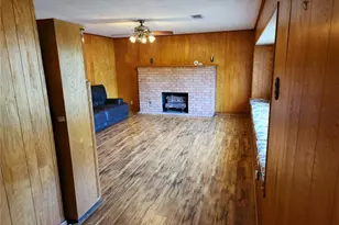 11319 Walk Dr, Houston, TX 77076 - Photo 6