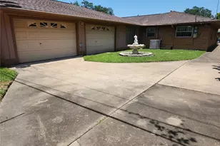 11319 Walk Dr, Houston, TX 77076 - Photo 22
