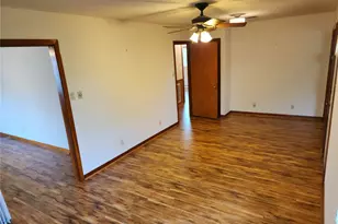 11319 Walk Dr, Houston, TX 77076 - Photo 4